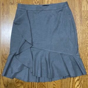 Banana Republic Grey Ruffle Skirt Size 8